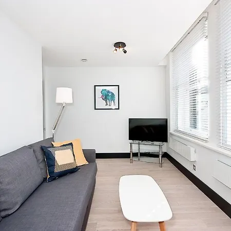 Heinze Flat 402 - One Bedroom Fourth Floor Flat By City Living London Exterior photo