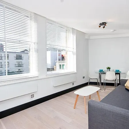 Heinze Flat 402 - One Bedroom Fourth Floor Flat By City Living London Exterior photo